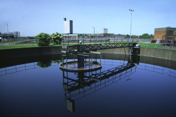 建設(shè)一座污水處理廠要花費(fèi)并不需要巨資 建設(shè)一座污水處理廠要花費(fèi)并不需要巨資